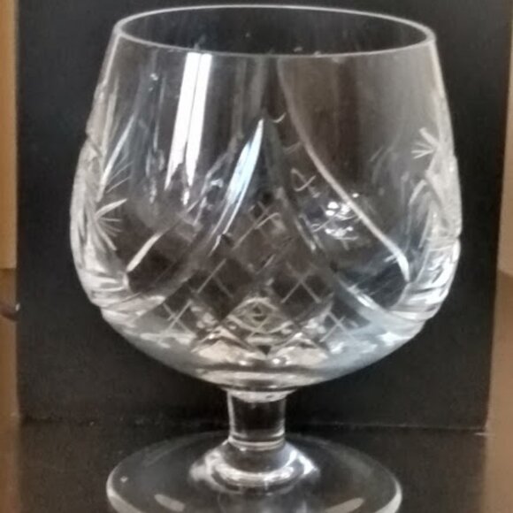 Pair Of Crystal Pinwheel Brandy Snifters - Picture 4 of 5